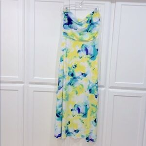 Limited, Maxi dress in yellow/green water color.